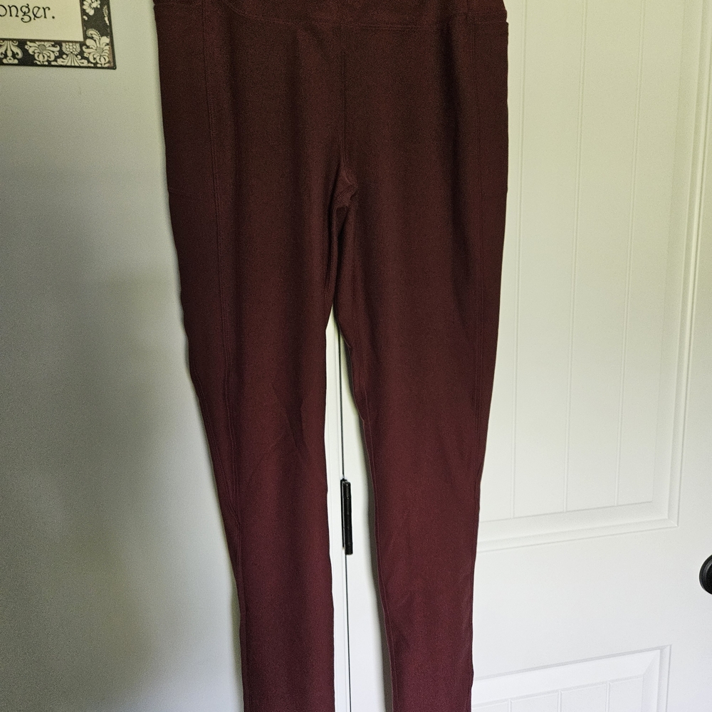 Mondetta Burgundy Leggings